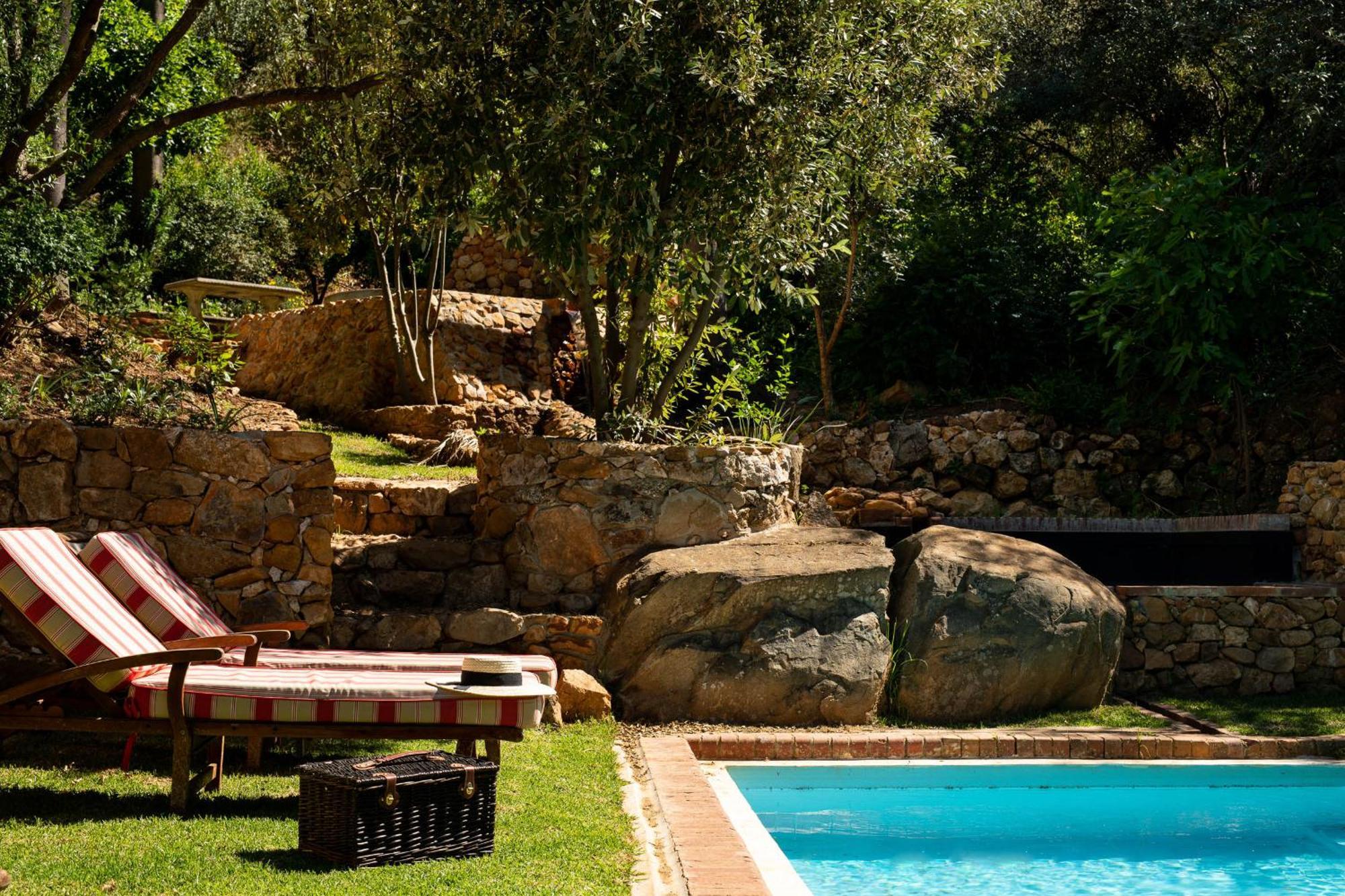 Bartinney Private Cellar Banhoek Stellenbosch Exteriör bild