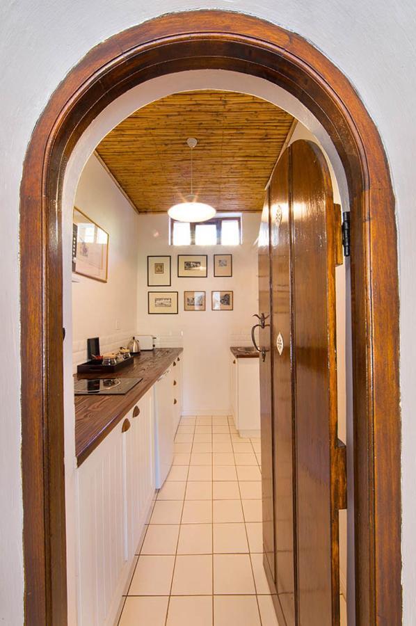 Bartinney Private Cellar Banhoek Stellenbosch Exteriör bild