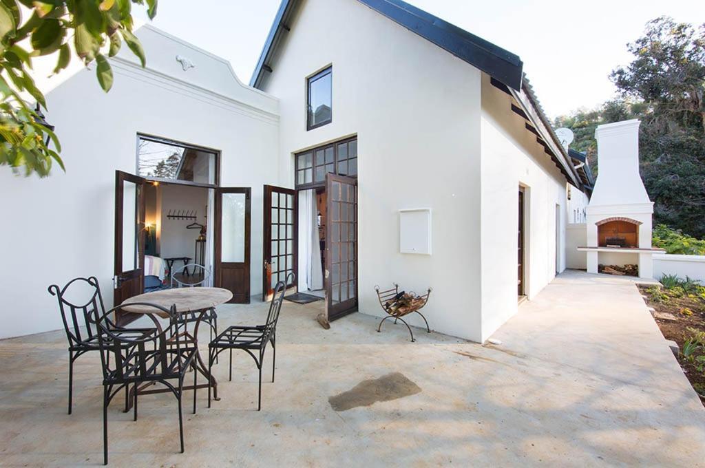 Bartinney Private Cellar Banhoek Stellenbosch Exteriör bild